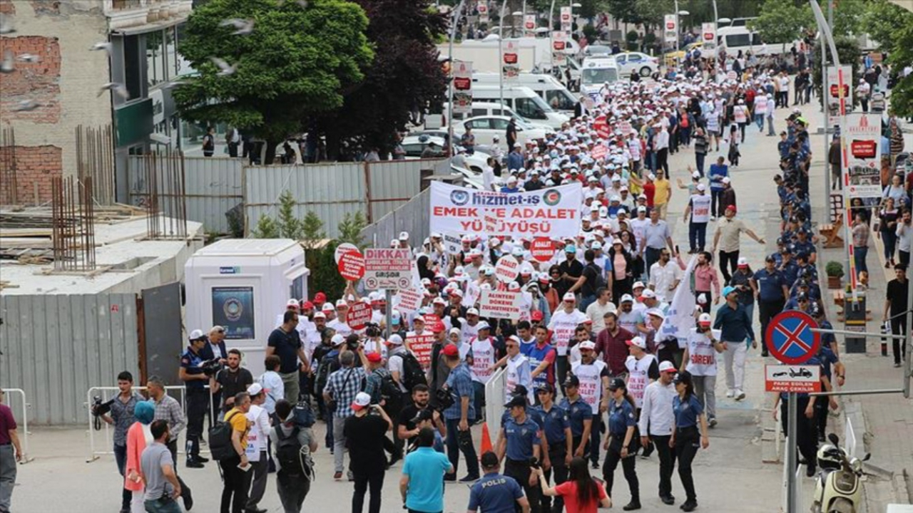 CHP'li belediyeye karşı 'adalet' yürüyüşü!