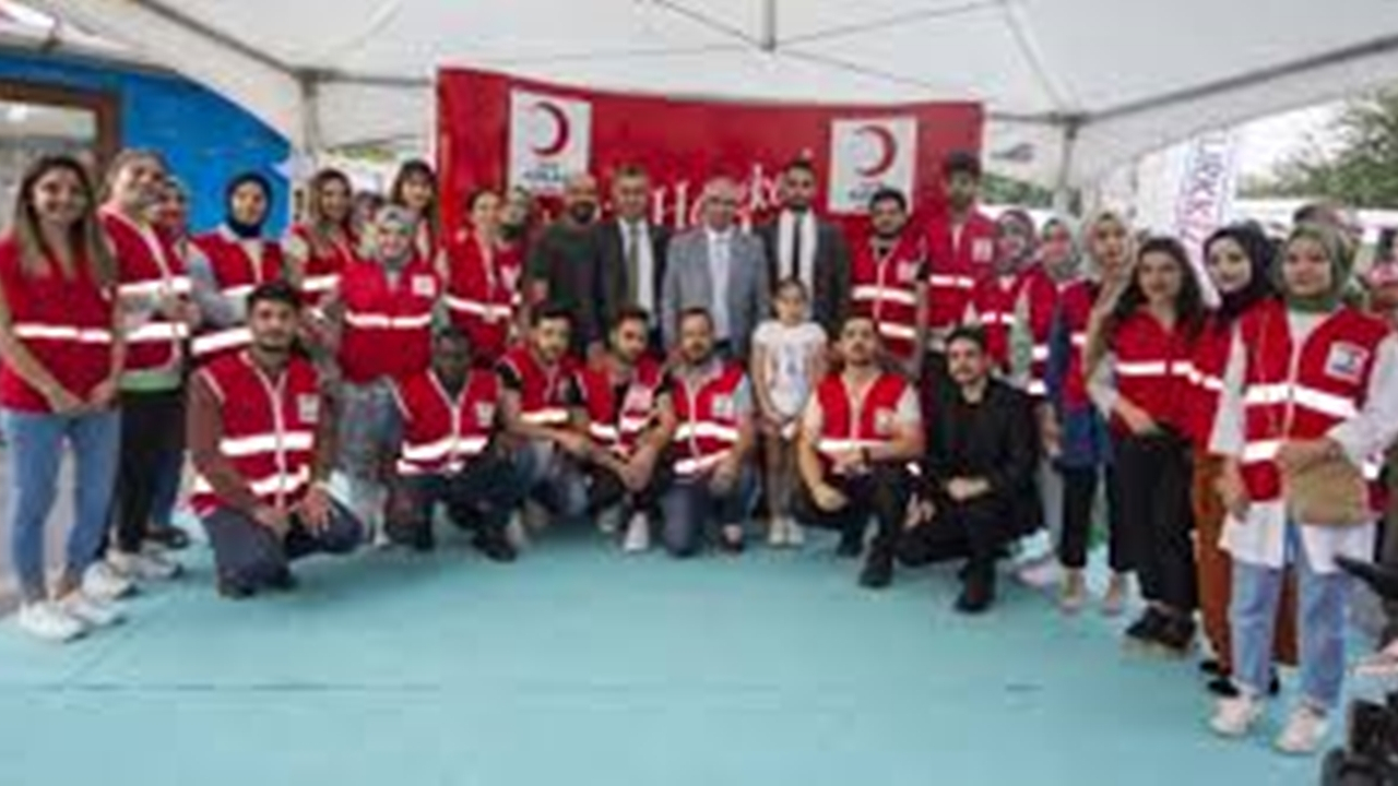 Adana'da Ramazan Saygılı: "İyilik bulaşıcıdır, paylaştıkça büyür"