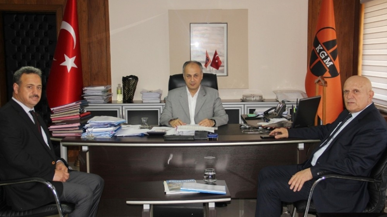 Bayburt'ta Başkan Hükmü Pekmezci’den bölge müdürlerine ziyaret