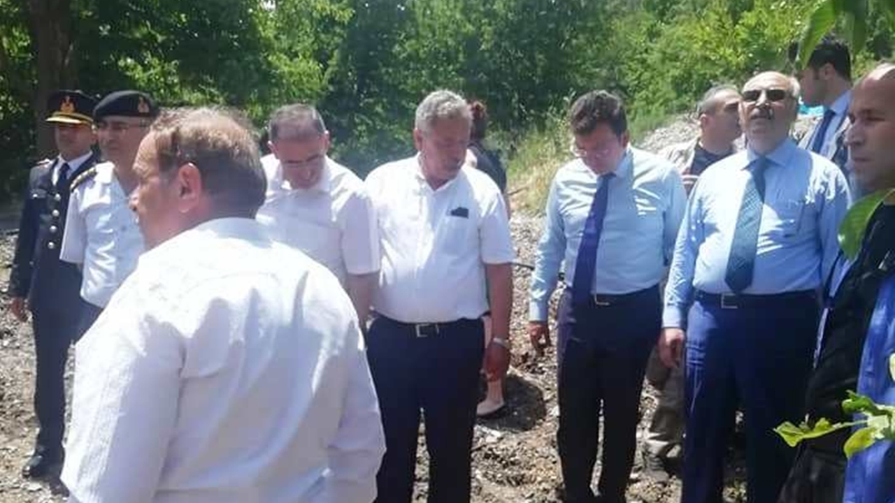 Aydın'da Vali Yavuz Selim Köşger dolunun vurduğu kiraz üreticisini dinledi
