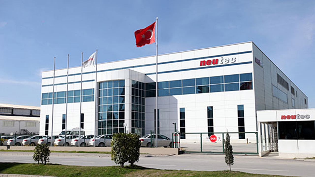 Neutec İlaç, Kızılay’a yaptığı bağışla platin madalyanın sahibi oldu!