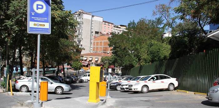 Artık gideceğiniz yerde park yerini rezerve edebileceksiniz!