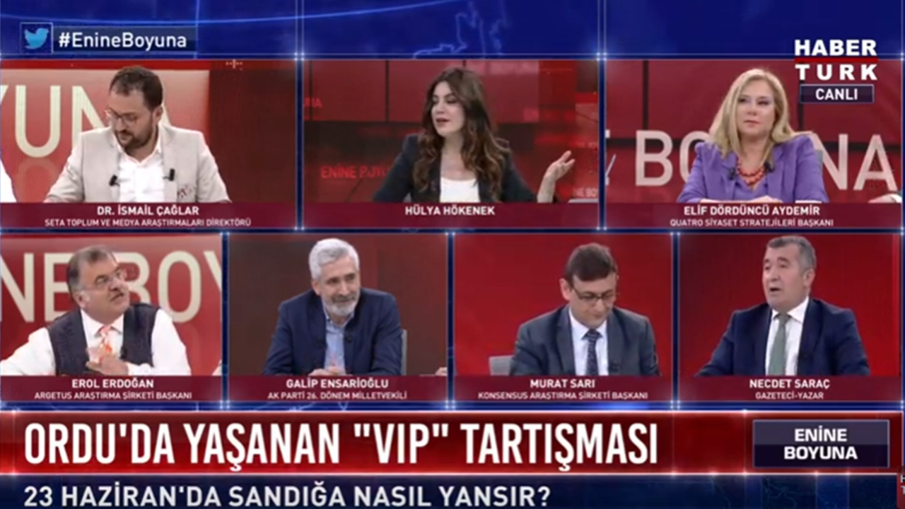 Canlı yayında hakaretler havada uçuştu...