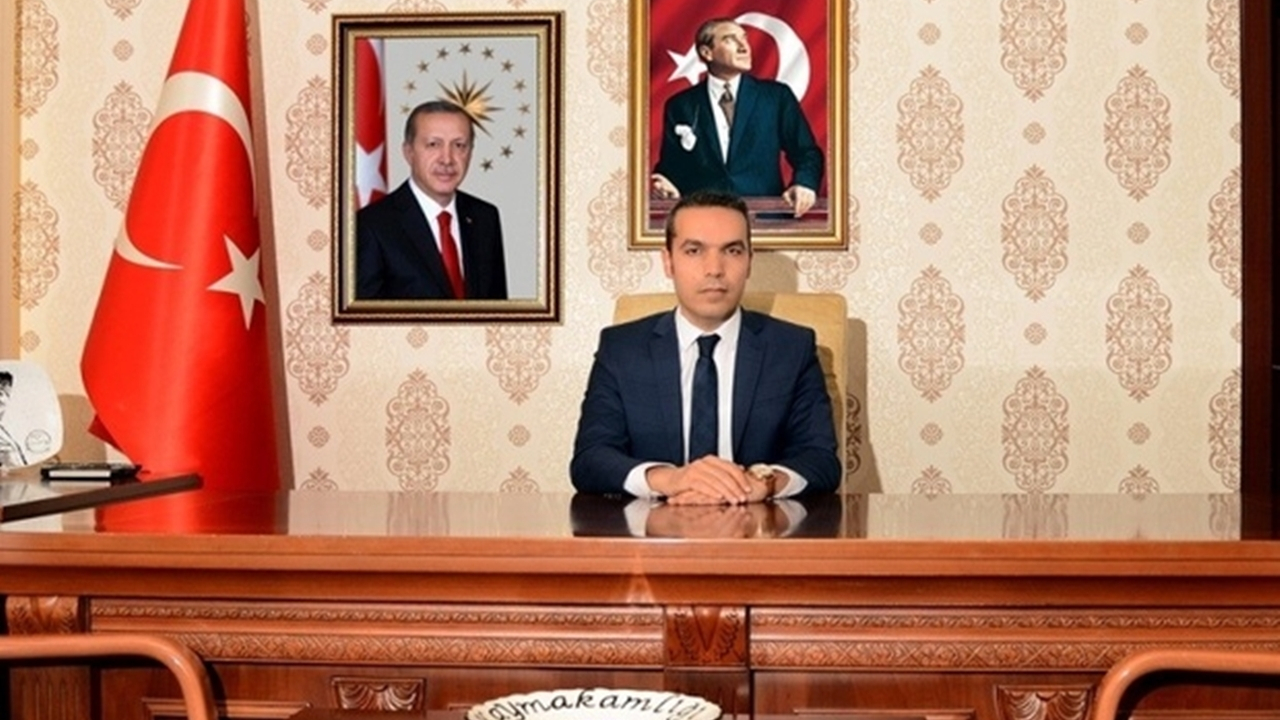 Kütahya'da Kaymakam Hasan Çiçek "Sınav kaygısını yenmek çok önemli"
