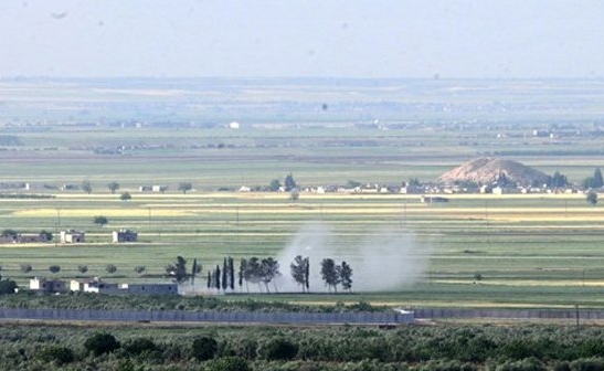 DAEŞ'li teröristler saldırdı: 3 asker yaralı