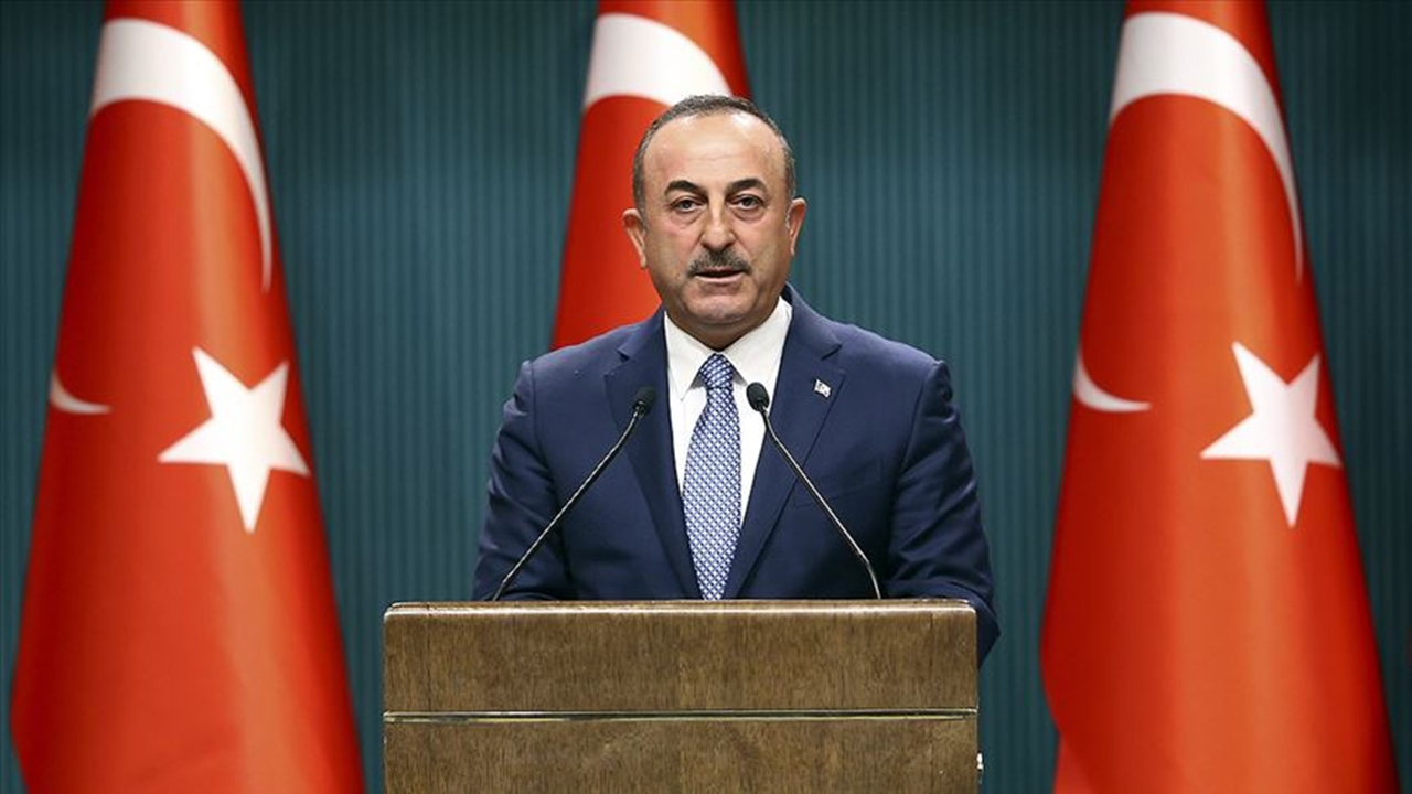 Çavuşoğlu: Herkes haddini bilsin...