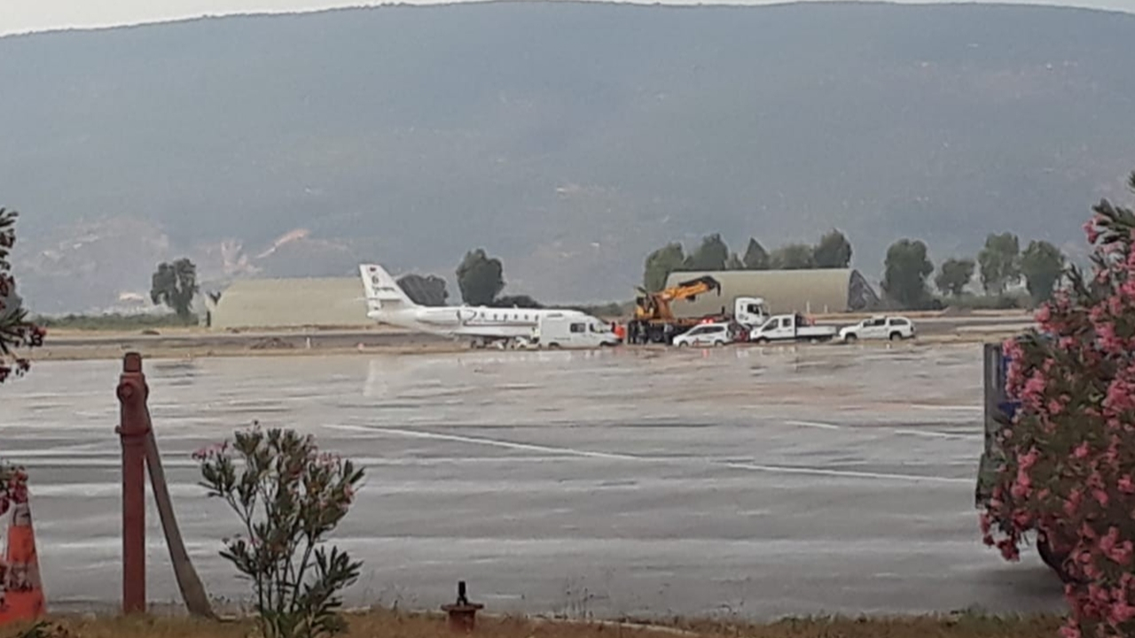 Bodrum’da özel uçak pistten çıktı...