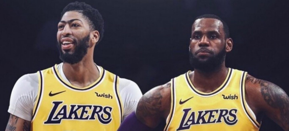 Los Angeles Lakers'ta sıra üçüncü yıldızda!