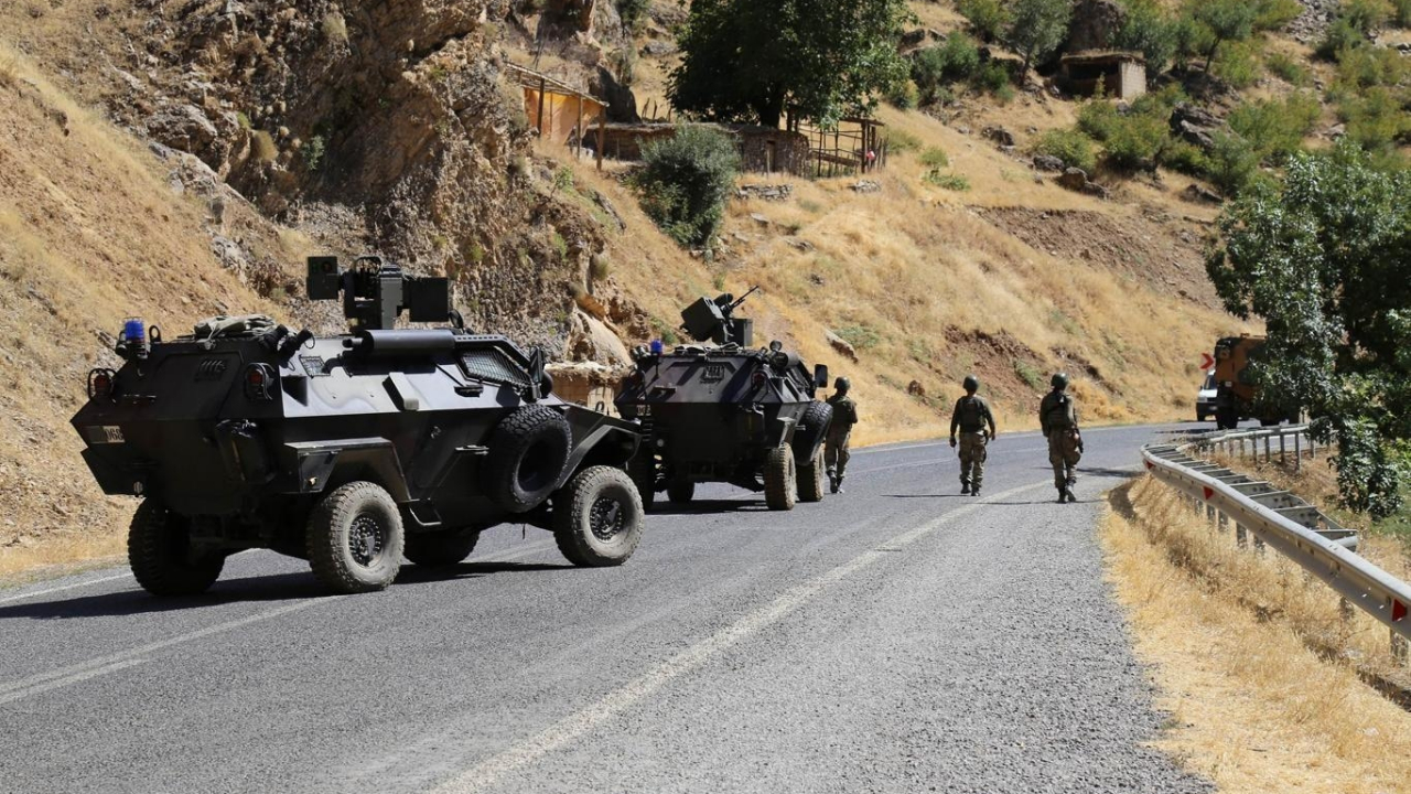 Hakkari'de 5 bölgeye 15 gün giriş yasak!