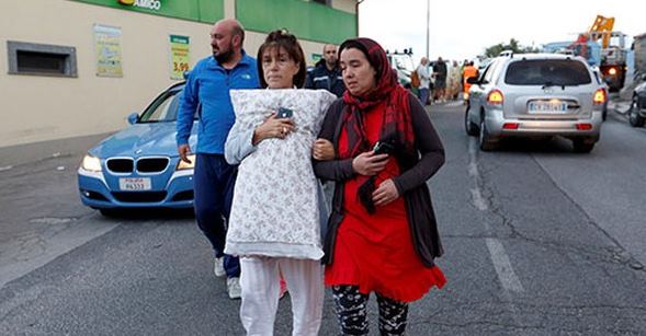 İtalya'da şiddetli deprem! İşte ilk görüntüler...