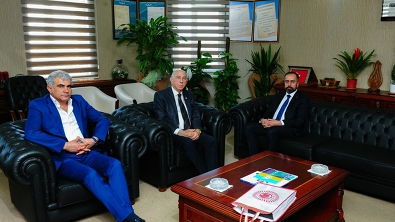 Van'da Rektör Hamdullah Şevli’ye ziyaretler devam ediyor