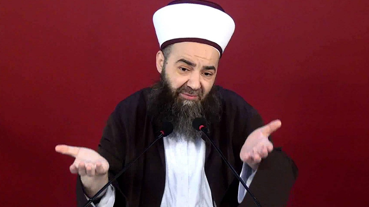 Cübbeli: "Atatürk'e nasıl düşman olacaksın!"