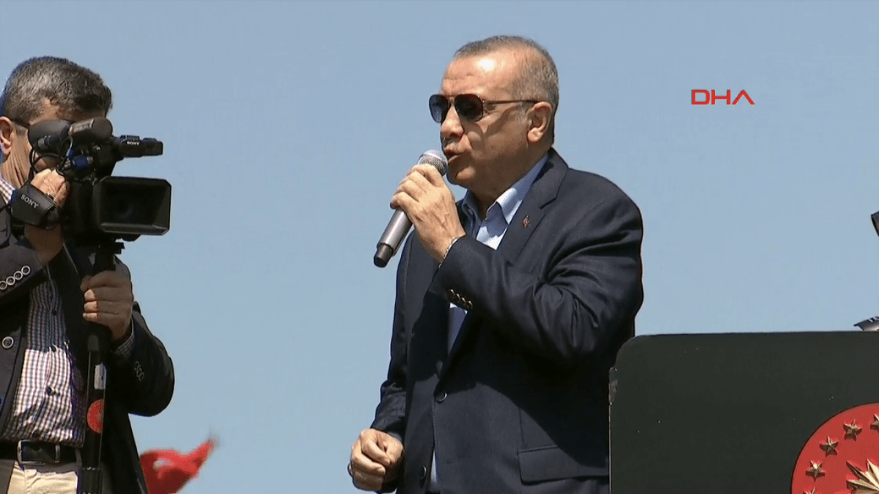 Erdoğan: İstanbul'u yalancılara teslim edemeyiz!
