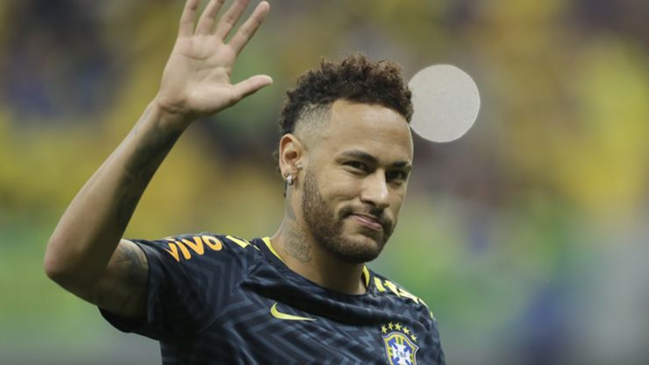 Neymar eski takımına dönmek istiyor!