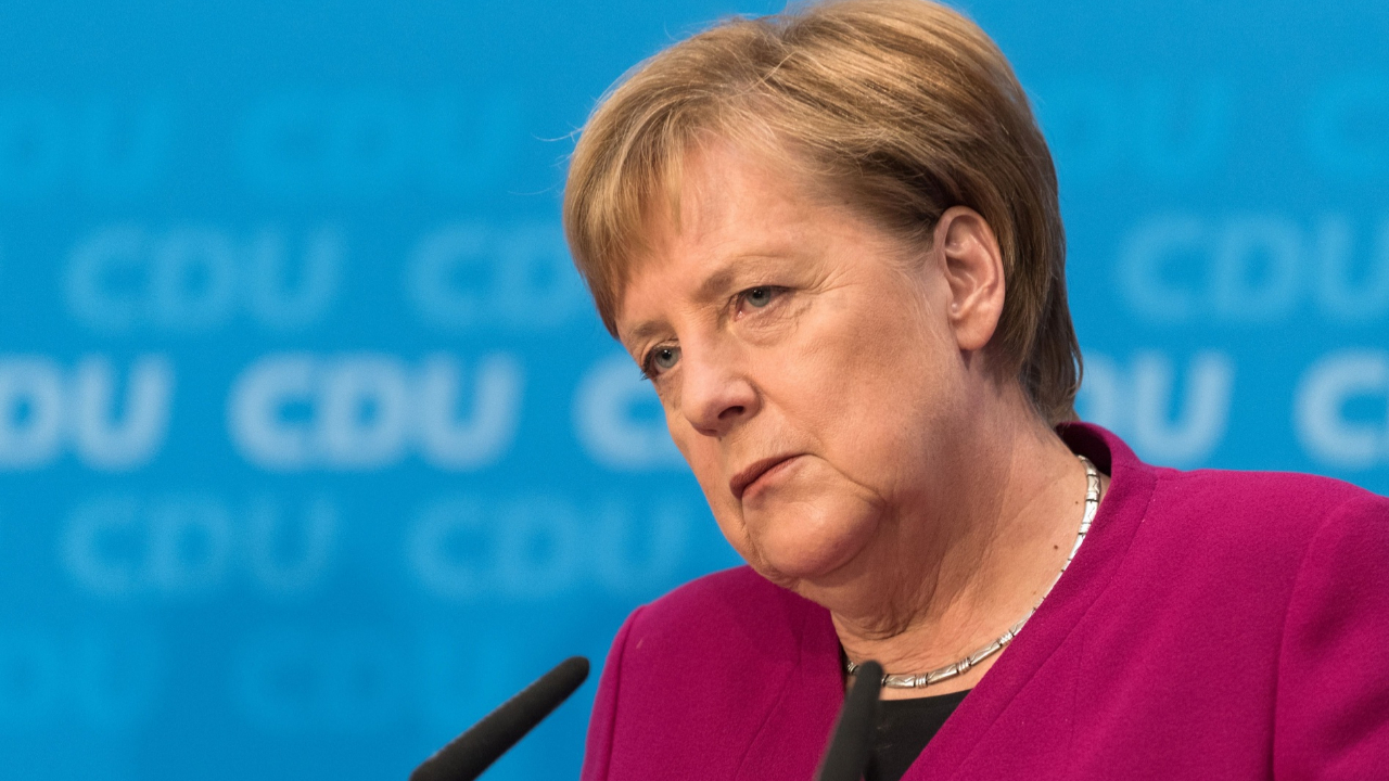 Merkel Kürt devleti kararında ısrarcı!