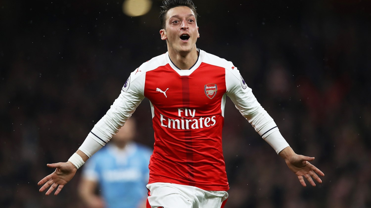 Ilıcalı ile Koç arasında bomba Mesut Özil diyaloğu