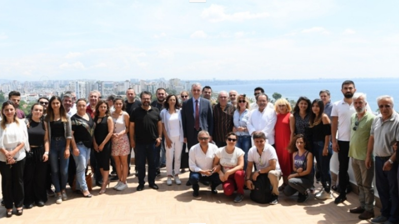 Antalya'da Başkan Semih Esen’den Konyaaltı’nda herkese eşit hizmet sözü