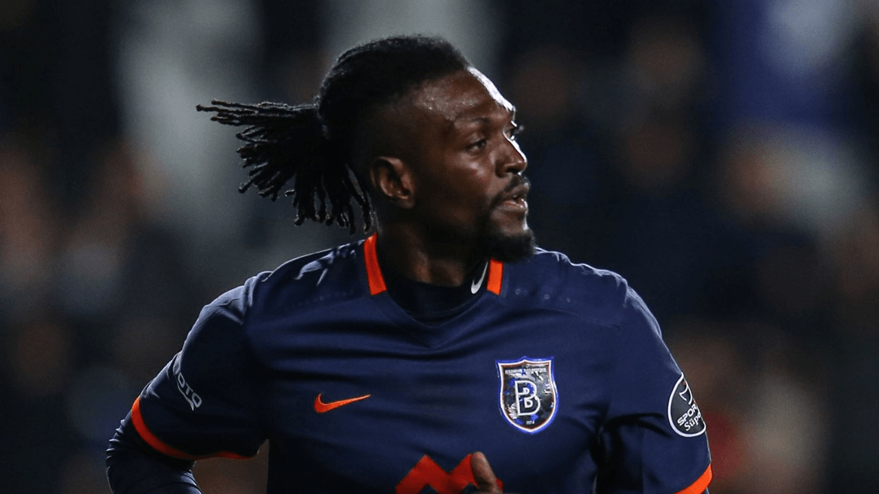 Süper Lig ekibinden Adebayor'a kanca!