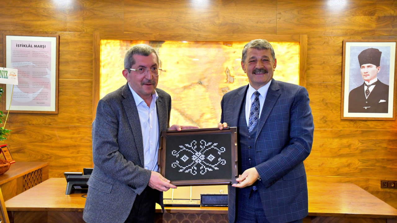 Bartın'da Başkan Rafet Vergili, Cemal Akın’a başarılar diledi
