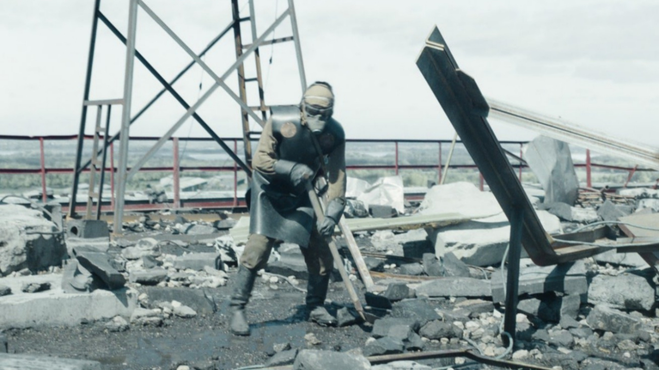 Chernobyl dizisini izleyen eczaneye koşuyor!
