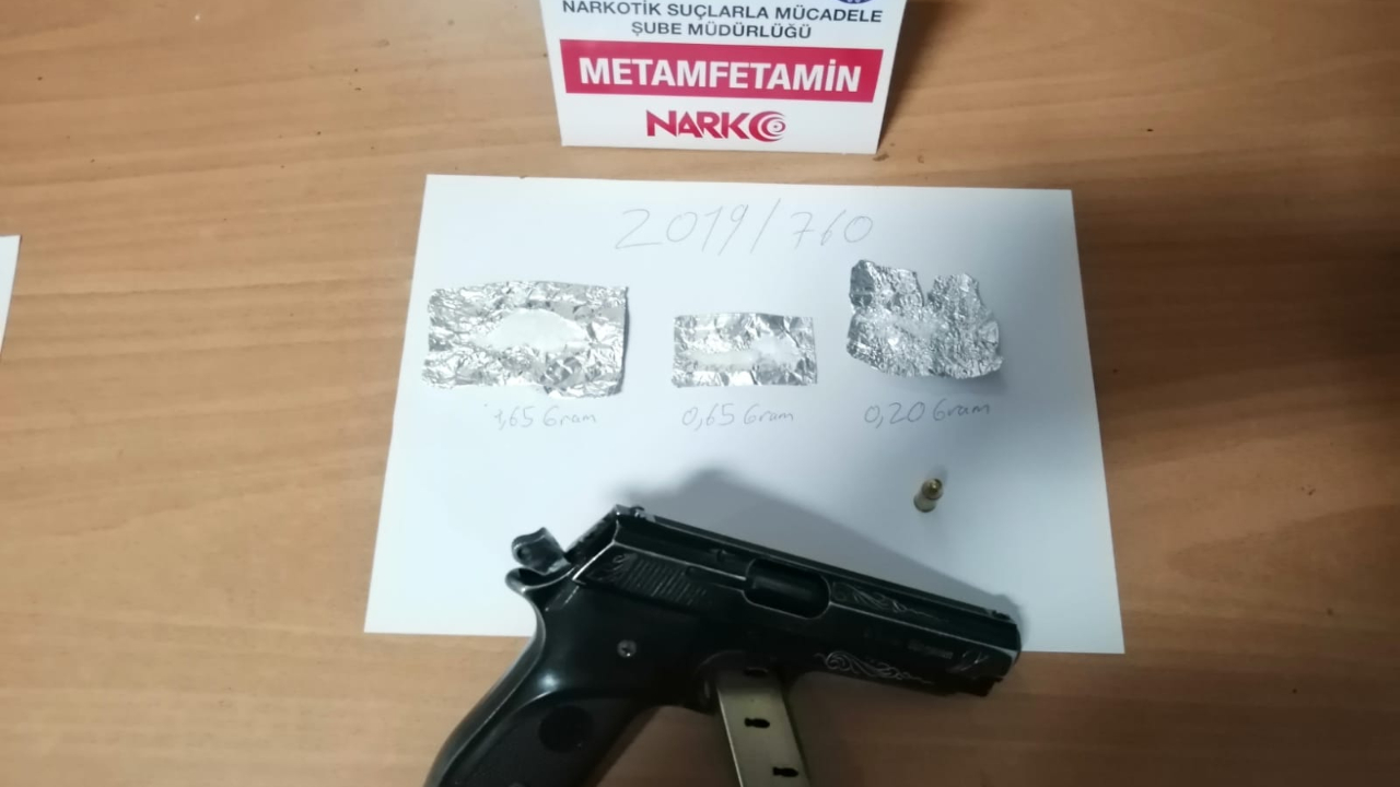 Kayseri'de uyuşturucu baskını: 14 gözaltı