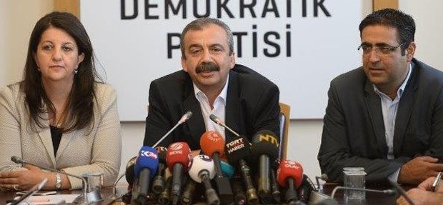 İdris Baluken ile 2 vekil tutuklandı, Sırrı Süreyya Önder serbest!