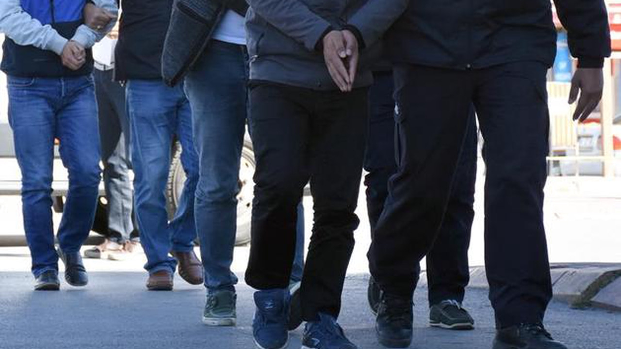 10 ilde FETÖ operasyonu! Çok sayıda gözaltı var...