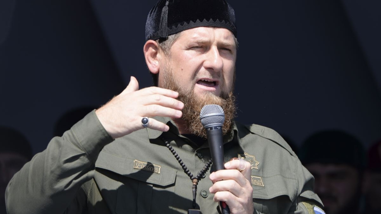 Çeçen lider Kadirov'un evine silahlı saldırı...