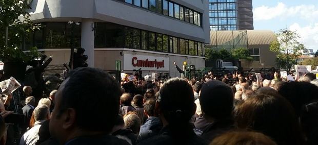 Bu kez taşı gediğine CHP milletvekili Mustafa Balbay koydu