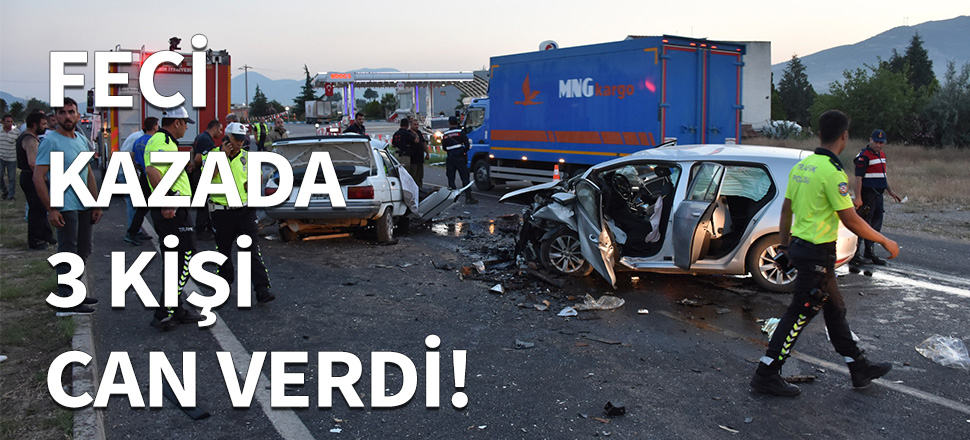 İzmir'de feci kaza: 3 ölü, 1 yaralı...