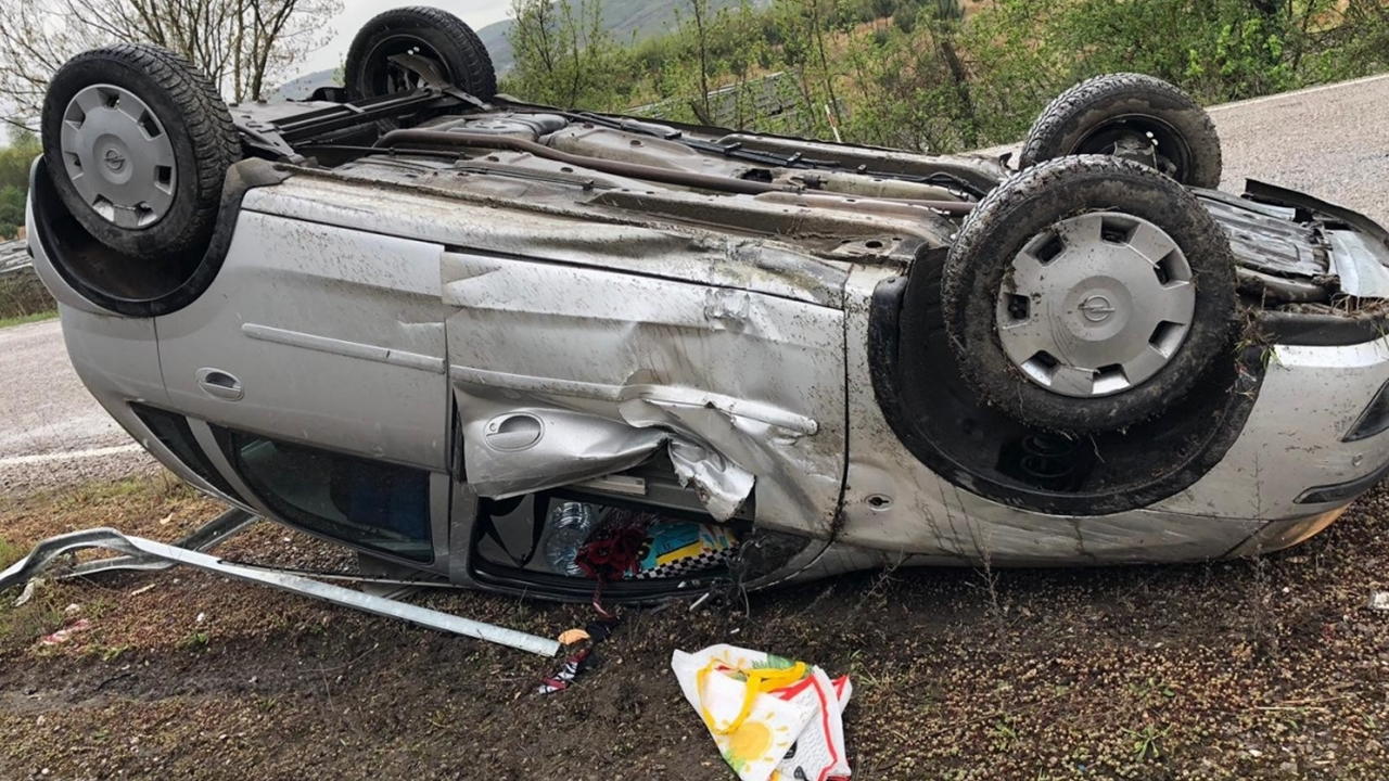 Gaziantep'te trafik kazası: 3 yaralı