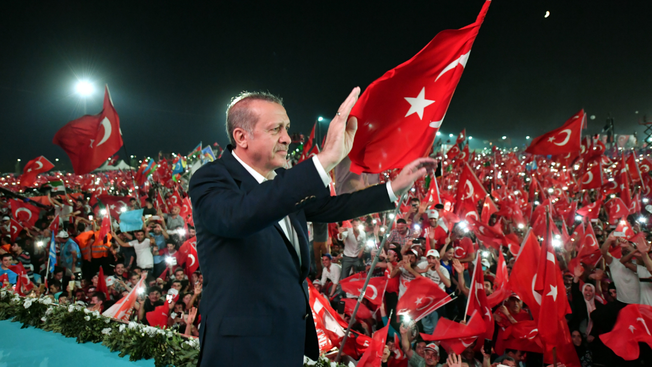 Erdoğan: Birlikte yürünecek daha çok yolumuz var!