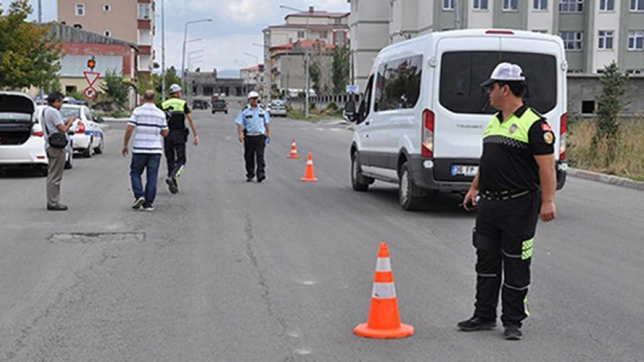 Kars Sarıkamış’ta trafik ve asayiş denetimi