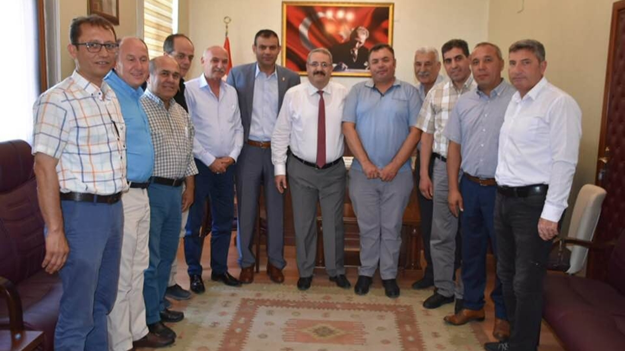 Manisa'da Kaymakam Mehmet Kamil Sağlam ziyaretçilerini ağırladı