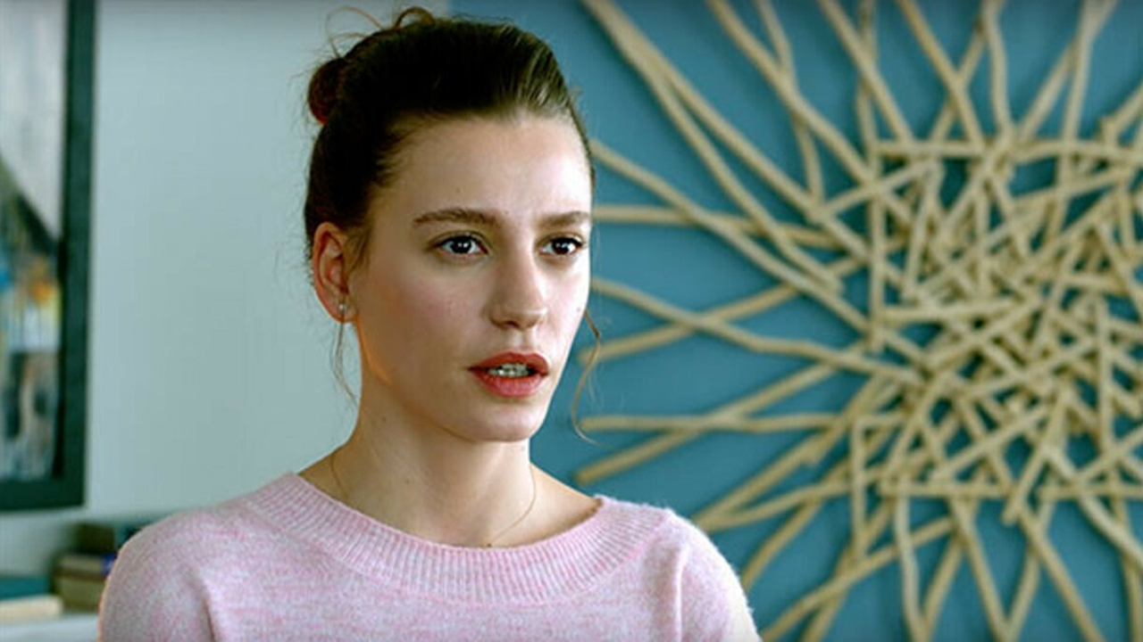 Serenay Sarıkaya isyan etti...