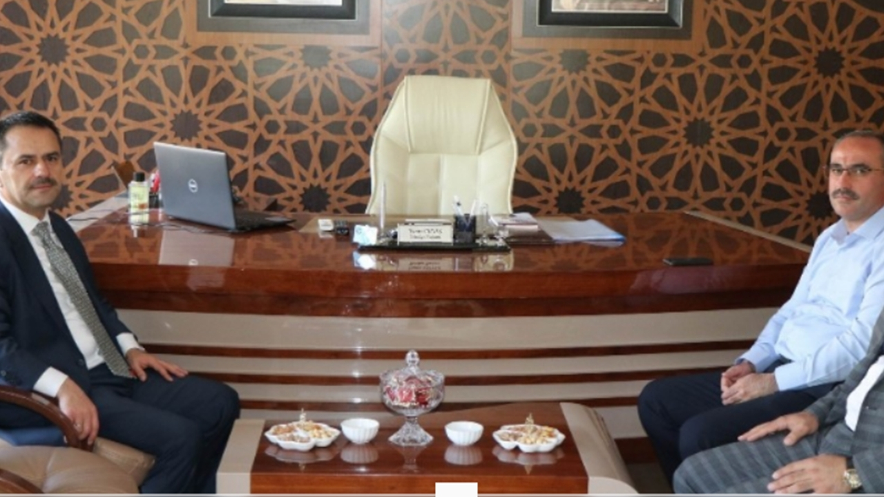 Nevşehir'de Vali İlhami Aktaş, Karapınar Belediye Başkanı Yasin Güneş’i ziyaret etti