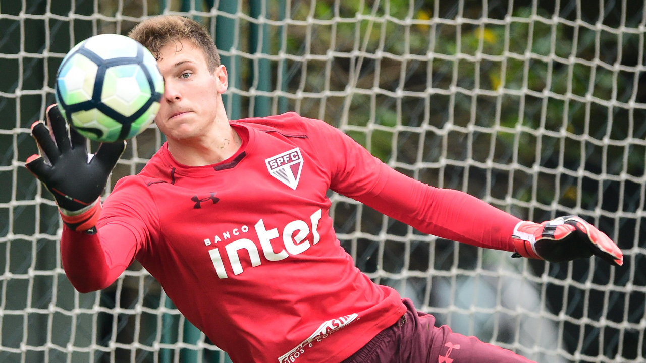 Taffarel'in Galatasaray'a son armağını: Lucas Perri!