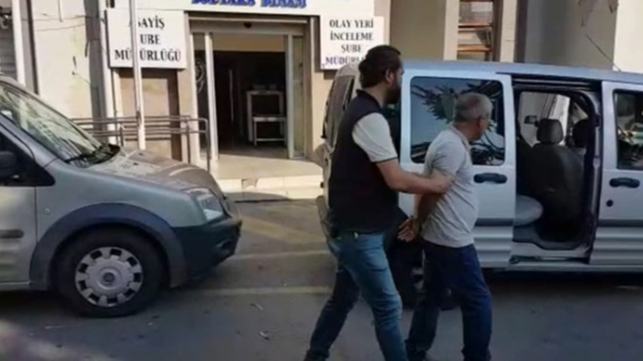 İzmir'de PKK baskını: 9 gözaltı
