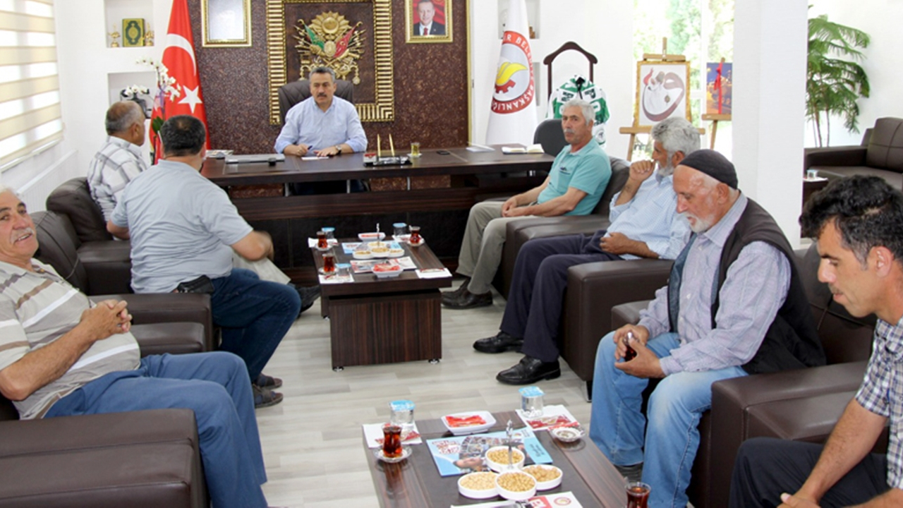 Konya'da Başkan Tutal Meşveret Günlerinde hemşehrilerini ağırladı