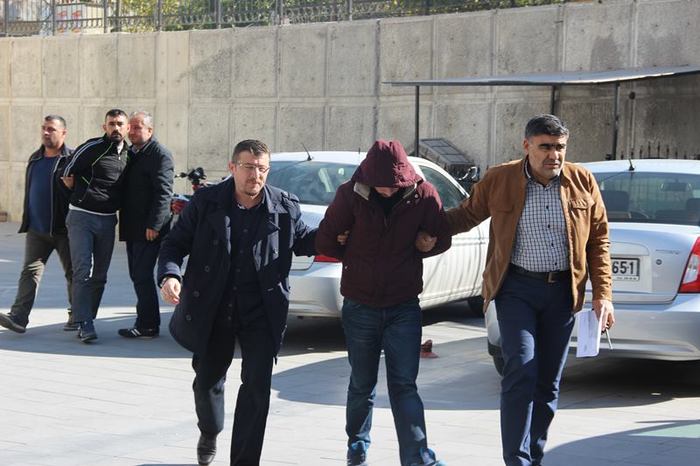 Aman dikkat! Bu kez FETÖ'yle vatandaşı soyuyorlar!