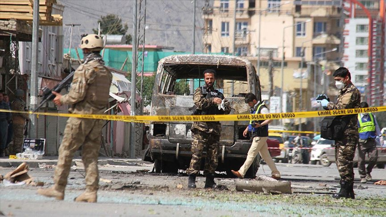Afganistan'da Taliban saldırısı...