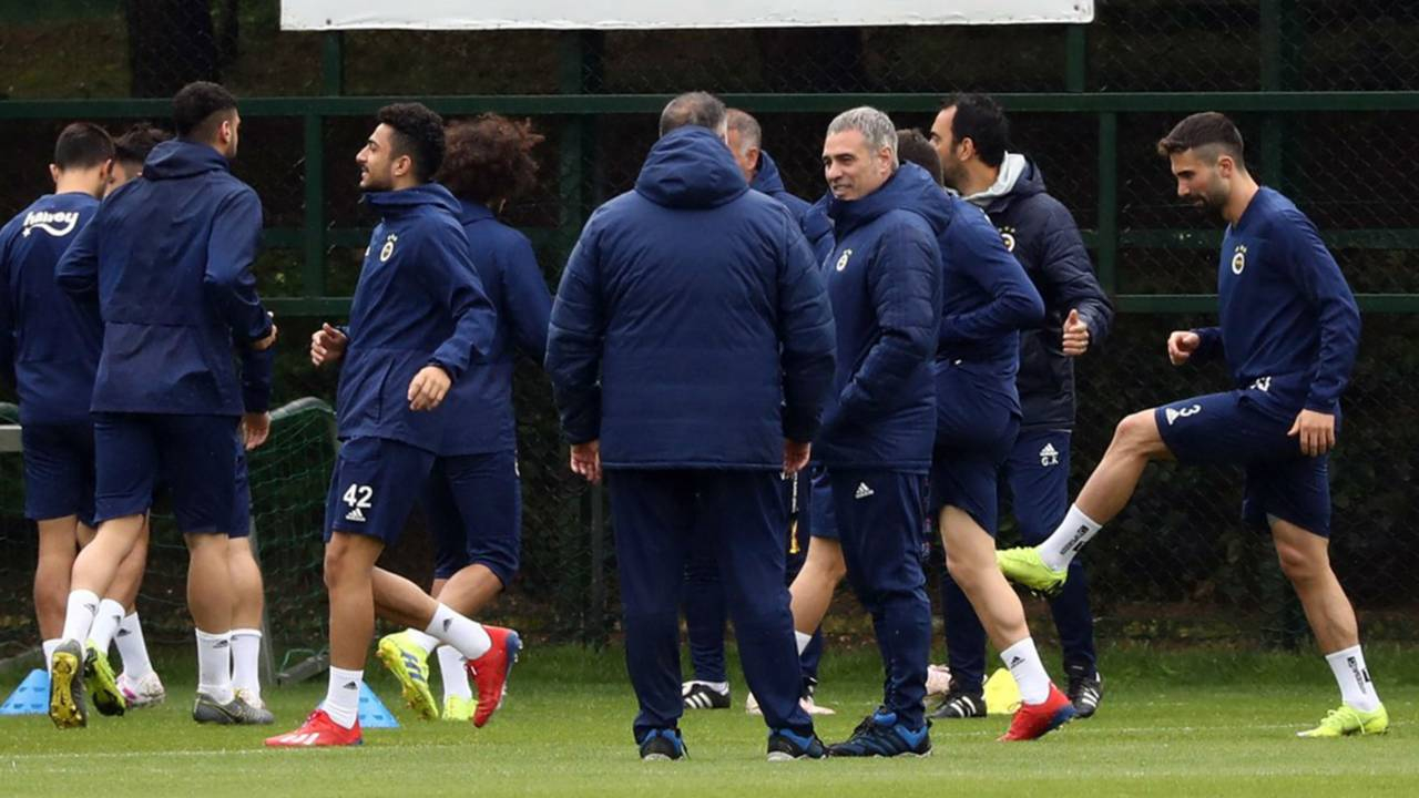 Fenerbahçe top başı yapıyor!