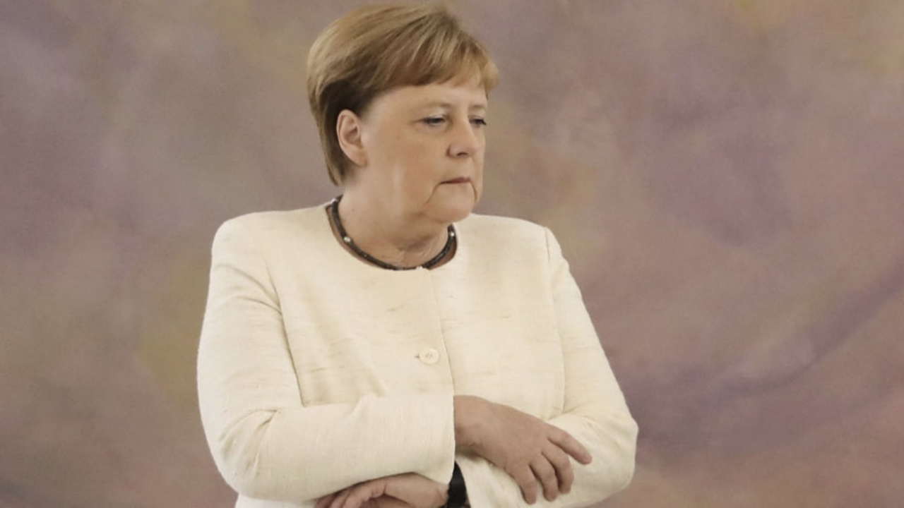 Merkel'den 'titreme' sorusuna yanıt!