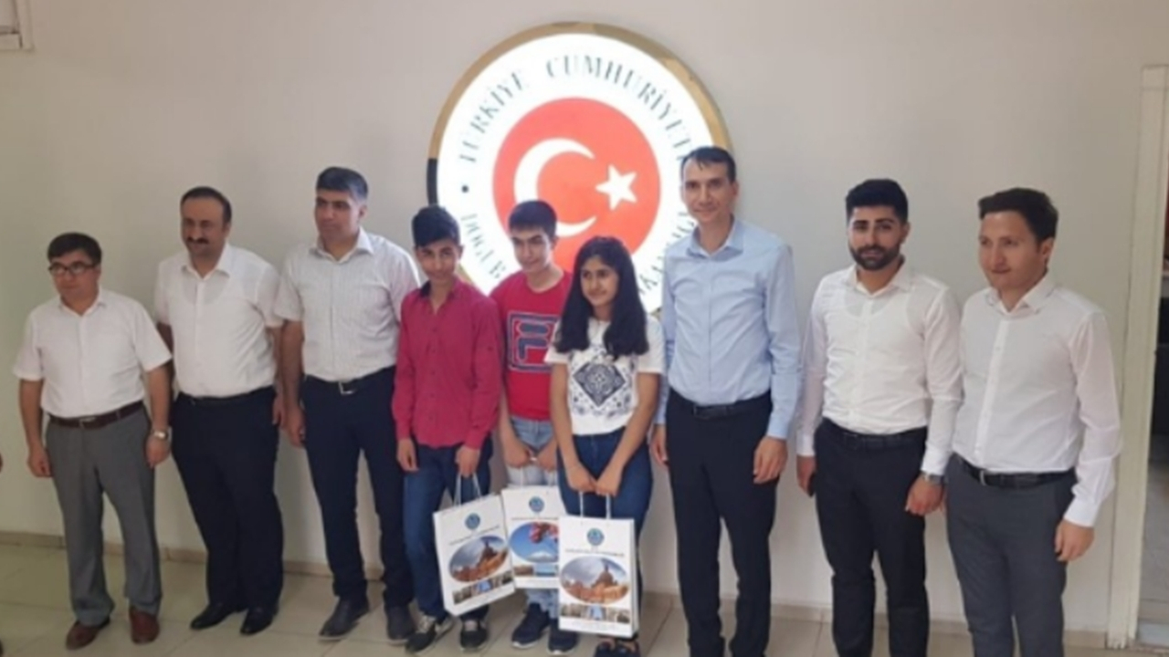 Aydın'da Kaymakam Zafer Engin şampiyonları ödüllendirdi