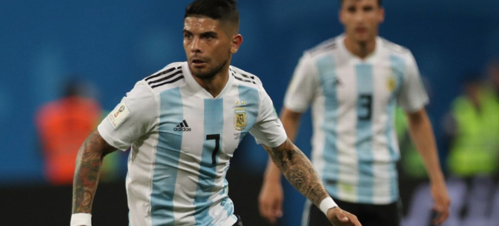 Banega, Feghouli'yi sollayacak!
