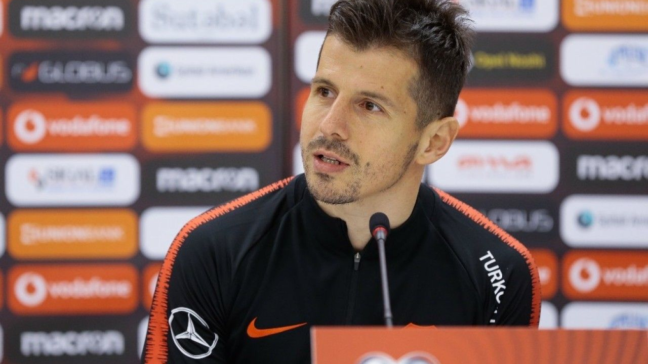 Emre Belözoğlu'nun hasreti bitiyor!