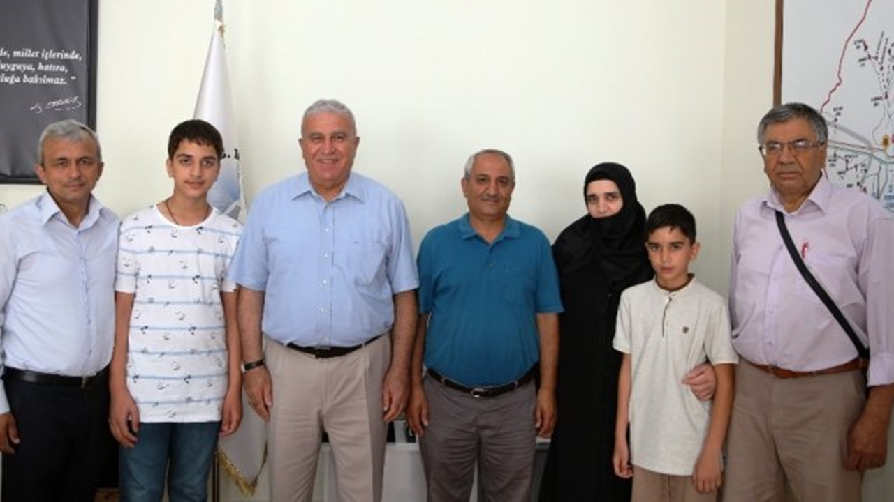 Aydın'da Başkan M. Fatih Atay, LGS birincisini ağırladı