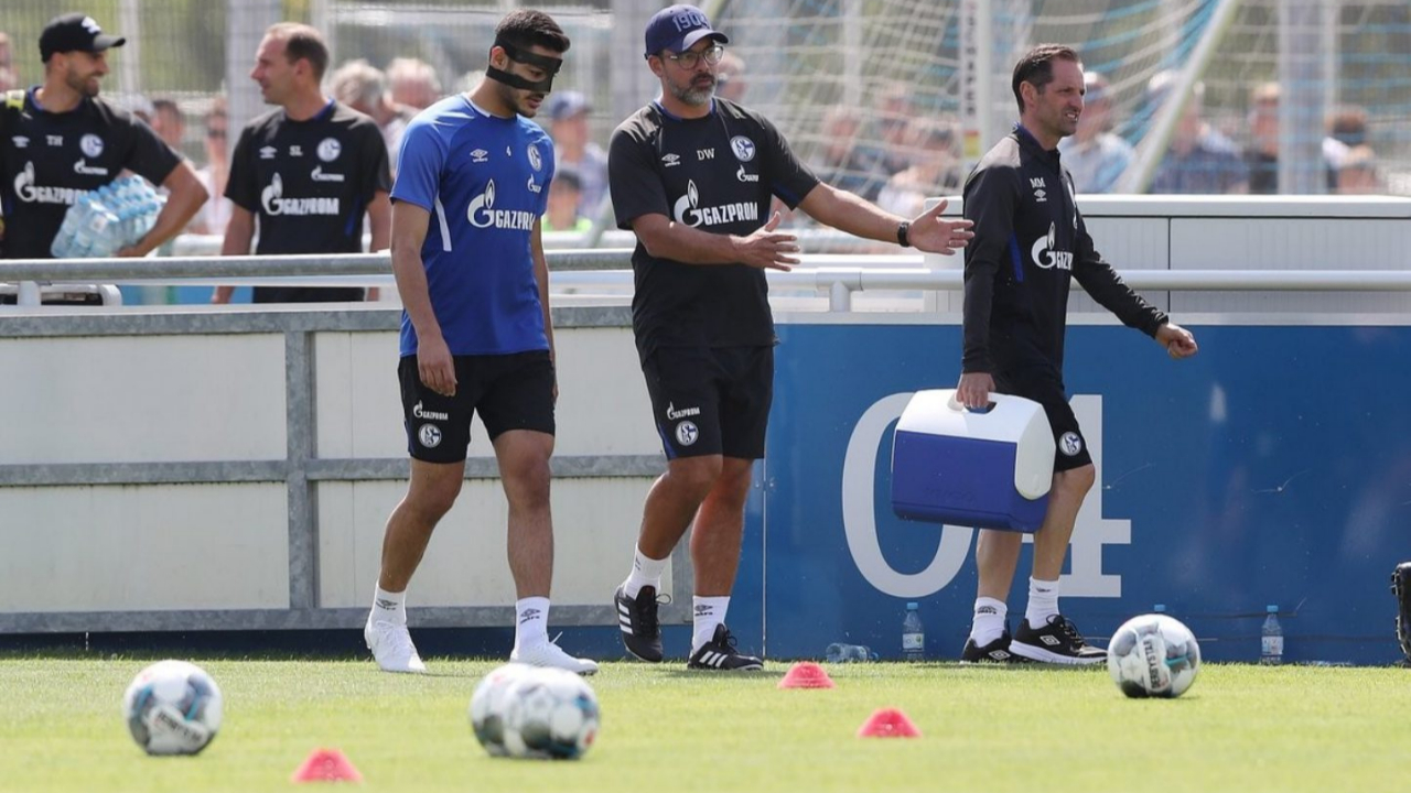 Schalke'de Ozan Kabak şoku!