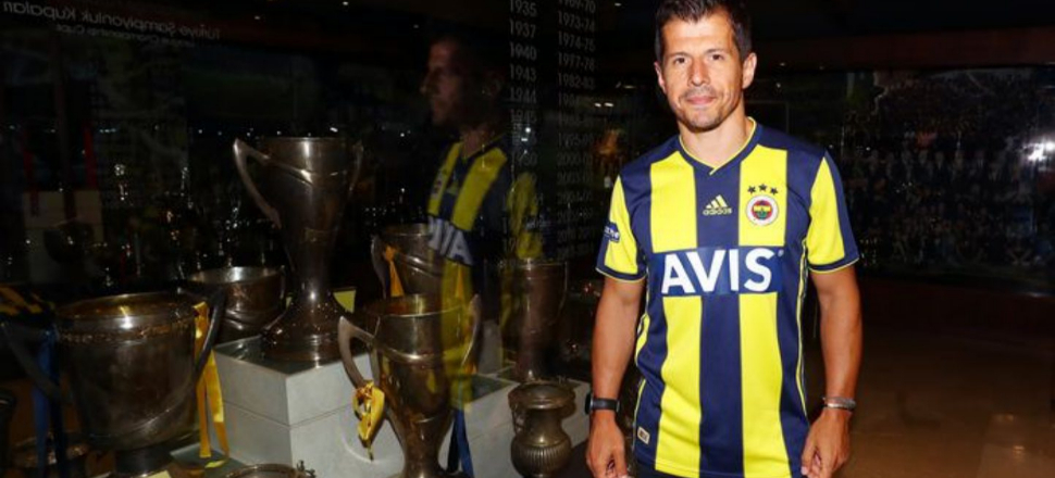Emre Belözoğlu'ndan olay gönderme!