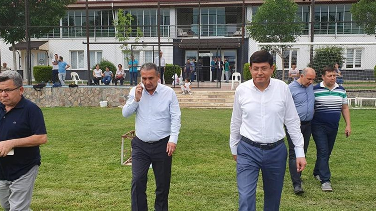 Aydın'da Başkan Kürşat Engin Özcan’dan hentbol takımına destek